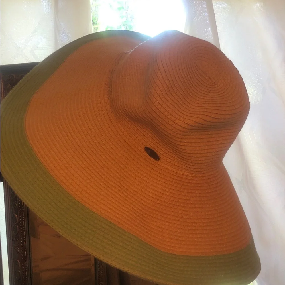 Woman’s tan spring summer Papillon floppy Blanc Straw Hat with Bright Green Trim